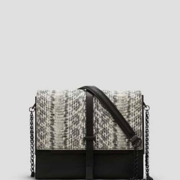 VINCE CAMUTO Leila Black Leather with Faux Snake Skin Handbag Purse NWT $228 - Picture 3 of 7